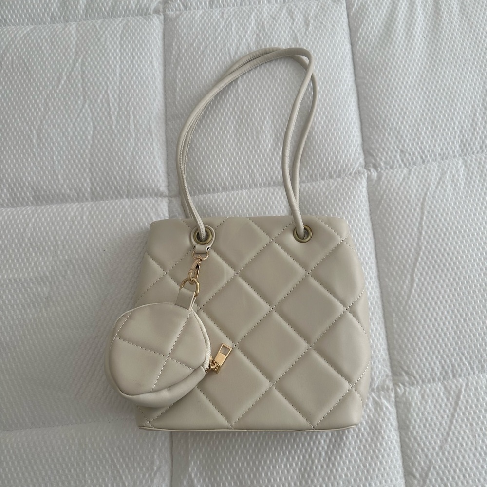 Creme Quilted Purse